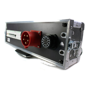 Power distro in flight case: red CEE inlet, protections and Socapex multipin output