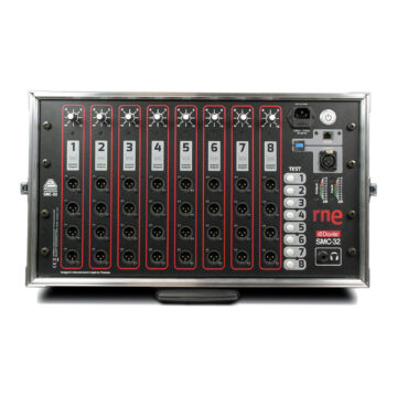 SMC-32 Dante press box splitter in flight case with 32 XLR outputs, meters and headphone output – Pinanson SA SMC Dante