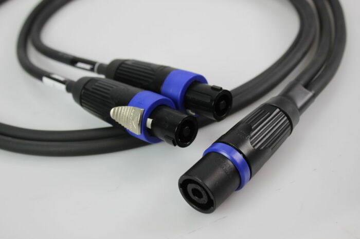 Pre-wired adaptor cable speakON
